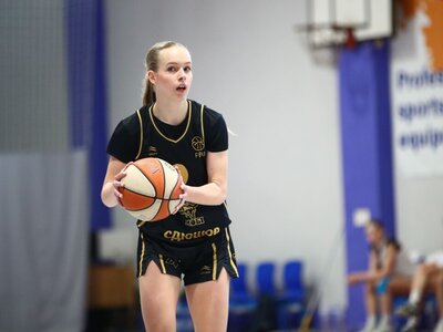 СДЮШОР з баскетболу-МОБІ – перший фіналіст жіночої Молодіжної ліги
