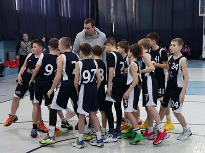 Фінал чотирьох ВЮБЛ серед юнаків 2010 року: визначились переможці першого ігрового дня