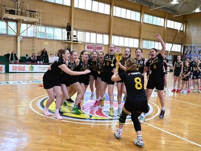 КСЛ-КДЮСШ Маяк Оболоні — новий чемпіон України ВЮБЛ серед дівчат 2011 року