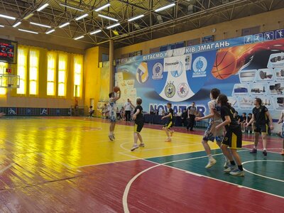 ВЮБЛ серед юнаків 2011 року: друга перемога СДЮСШОР-5-ДФКС, овертайм команд Чернівців та Хмельницького