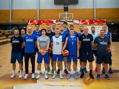 Збірна України провела перше тренування в Данії