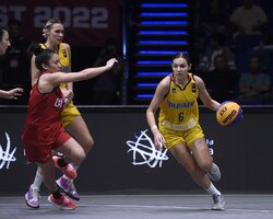 Жіноча збірна України завершила груповий раунд поразкою від Франції