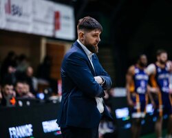 Володимир Решетник поповнив тренерський штаб Харківських Соколів