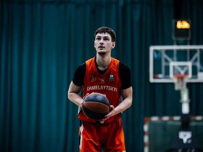 Хмельницький оголосив про ще одне підписання напередодні дебюту у Суперлізі