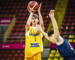 Збірна України поступилась Словаччині на чемпіонаті Європи U-16