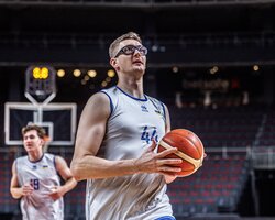 Дмитро Скапінцев: Для нас вкрай важливо виграти ці дві гри у вікні