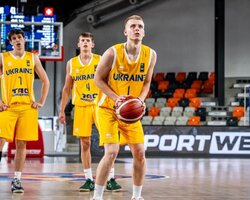 Черкаські Мавпи оголосили про продовження контракту з Іллею Упирем