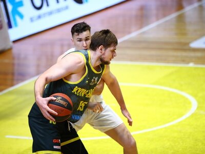 Історичні рейтинги Суперліги GGBET: лідери за підбираннями та блоками