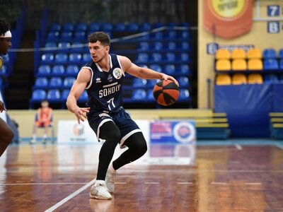 Історичні рейтинги Суперліги GGBET: лідери за передачами