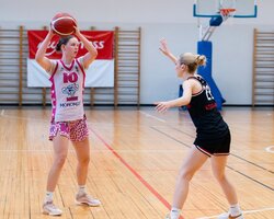 Три українські баскетболістки потрапили до символічної збірної першого туру EYBL U19