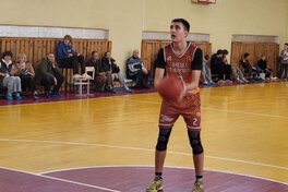 ВЮБЛ серед юнаків 2010 року: у Вишневому провели три гри