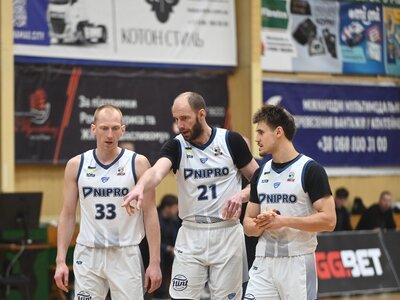 Дніпро — лідер таблиці, кращий скорер в Запоріжжі, кращий РЕ у легіонера Рівного: підсумки старту сезону Суперліги GGBET