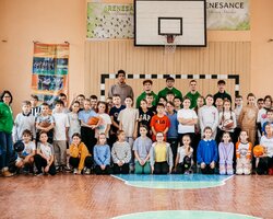 Гравці Прикарпаття-Говерли-КФВ провели майстер-клас в гімназії Івано-Франківська