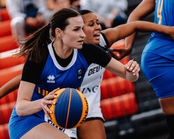 Жіноча збірна України 3х3 на чемпіонаті світу: відеотрансляція матчів 24 червня