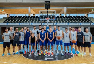 Збірна України прибула до Швейцарії, де зіграє перший матч пре-кваліфікації ЧС-2027: фотогалерея тренування