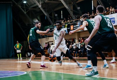 Прикарпаття-Говерла в овертаймі обіграла Запоріжжя: фотогалерея