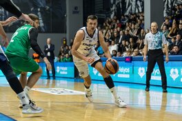 Дніпро vs Київ-Баскет: статистичне порівняння лідерів Суперліги перед очним матчем