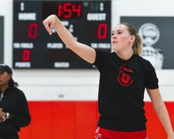 Українки за кордоном: Бірюк набрала 15 очок в NCAA, у Діке – 7 очок та 7 підбирань