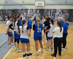 Збірна України провела перше тренування в Ризі перед матчем проти Болгарії