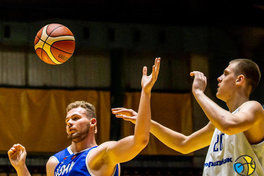 Турнір в Києві: збірна України U-18 поступилась Словаччині U-20