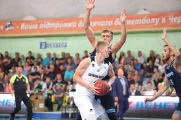 Дніпро підсилився досвідченим бігменом