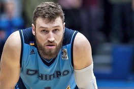 Захисник Дніпра оголосив про завершення кар’єри