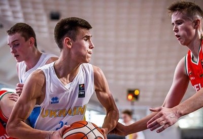 Як збірна України U-16 перемогла Білорусь: відео топ-моментів