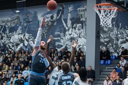 Дніпро впевнено крокує у груповий раунд Кубка Європи FIBA