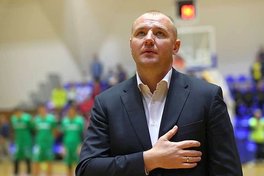 У Суперлізі Парі-Матч сталася перша тренерська відставка сезону