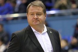 Колишній тренер збірної України очолив дебютанта Суперліги Парі-Матч
