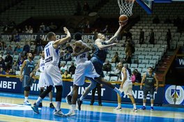 Дніпро програв Левськи в Кубку Європи FIBA