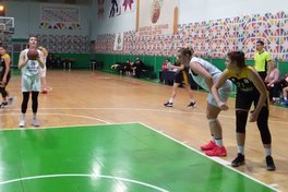 Вища ліга (жінки): перша поразка лідера