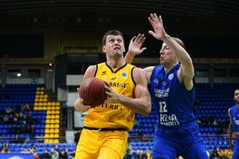 Владислав Коренюк - у символічній п'ятірці ігрового дня Кубка Європи ФІБА