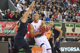 Каршияка здобула розгромну перемогу в чемпіонаті Туреччини перед матчем проти Київ-Баскета