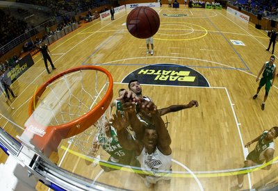 Апсети від Соколів та інші несподіванки чемпіонату: топ-10 сенсацій сезону Суперліги Парі-Матч
