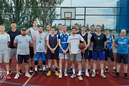 Миколаїв та Ніко-Баскет провели тренування і матч на відкритому повітрі