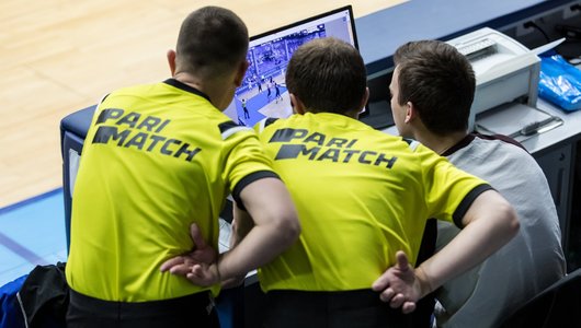 У наступному сезоні судді призначатимуться на матчі Суперліги за допомогою жеребкування
