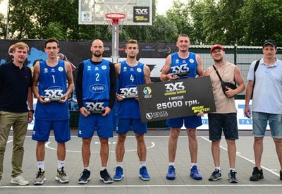 У Києві відбувся перший тур чемпіонату України з баскетболу 3х3: фотогалерея фінальних матчів