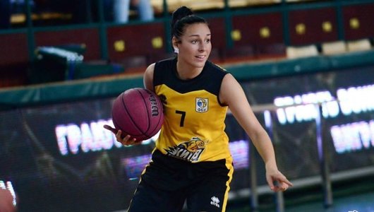 Чемпіон жіночої Суперліги продовжив угоду з досвідченою розігруючою