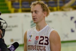 Едуард Федчук: шукаємо поглядами вболівальників на трибунах