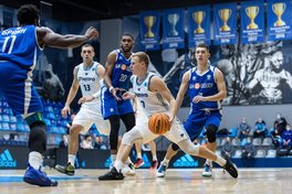 Капітани клубів Суперліги зробили свій вибір у голосуванні за найкращого гравця листопада