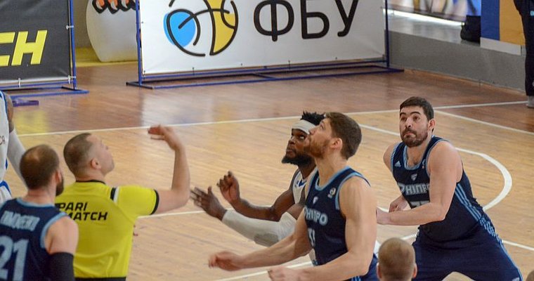 Впевнена перемога Дніпра в Одесі: відео коментарів