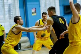 Перша ліга залишається без фіналістів