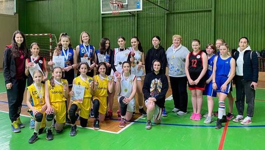 На Івано-Франківщині відбувся юнацький чемпіонат з баскетболу 3х3