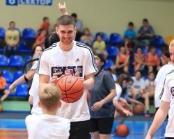Святослав Михайлюк провів грандіозний дитячий баскетбольний табір у Черкасах