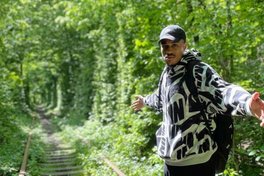 Докладне знайомство американського форварда Черкаських Мавп з Україною: фото та відео