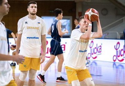 Стартовий матч чоловічої юніорської збірної України на Єврочеленджері: фотогалерея