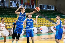 Перша перемога українських юніорів на Єврочеленджері: фотогалерея