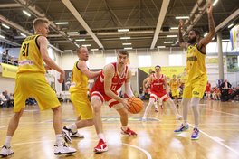 Чергова перемога Прометея, домашні осічки Дніпра та Київ-Баскета