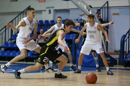 Ніко-Баскет-2 та БІПА обмінялись перемогами: дивіться фотогалерею матчів в Миколаєві